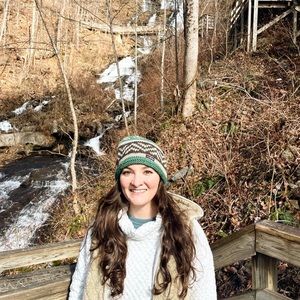 Meet your Posher, Haley